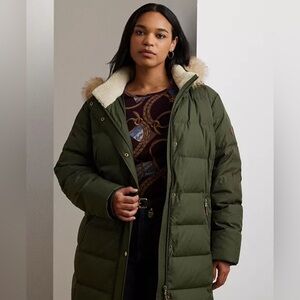 Lauren Ralph Lauren
Plus Size Faux-Fur-Trim Hooded Puffer Coat